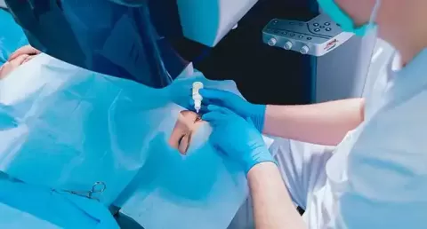 Cataract Surgery – How To Choose The Best Eye Care Center?
