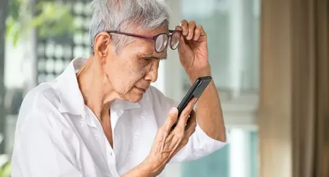 Cataract Surgery – How To Choose The Best Eye Care Center?